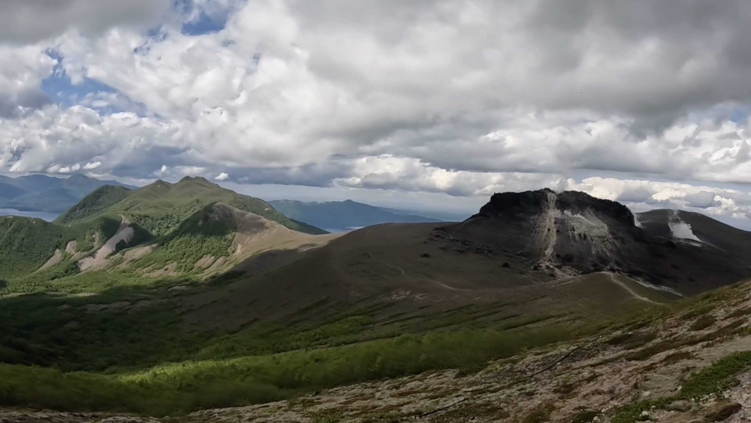 西山 頂上